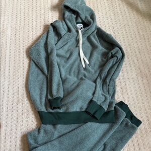 Feat jogger set green